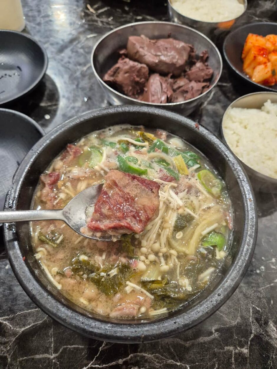 【水原1泊2日旅行】有名な韓国グルメ・おすすめホテル・ピョルダマン図書館 | akaneblog-inKOREA